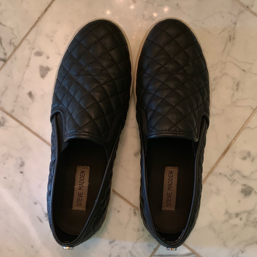 Steve Madden quilted slip ons!